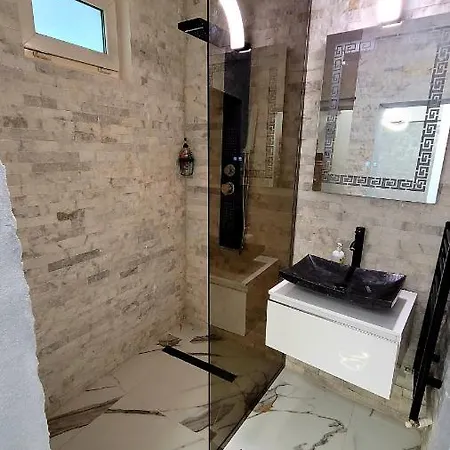 Luxury Studio In The Center Of *
